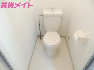 ルミエール阪本【2階】の内装