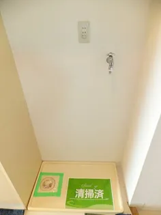 内海小柳マンション【2階】の内装