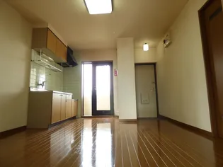 コーポサングレース【3階】の居間