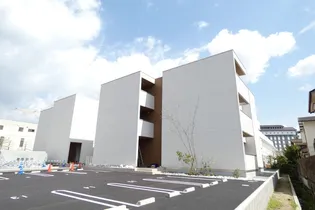 ディアライズ泉都町B棟【3階】の外観