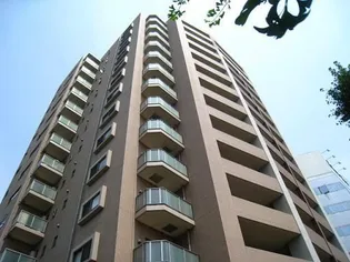 グランハイツ代々木【3階】の外観