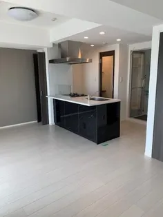 メイクス横浜黄金町【8階】の居間