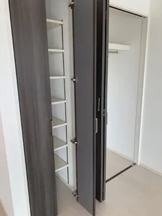 メイクス横浜黄金町【8階】の内装