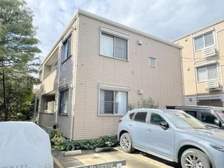 イースト ウイングの画像