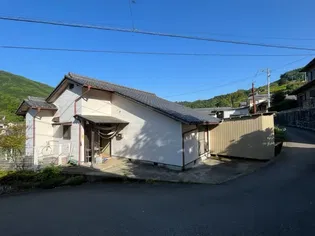 徳島県美馬郡つるぎ町半田字西久保【一戸建】の外観