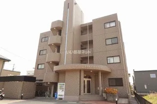 エクセレンスローベンの画像