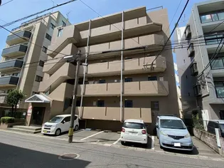 サザンコート下荒田【3階】の外観