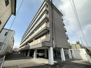高知県高知市鴨部3【マンション】の外観