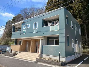 カルム ジェルメ【2階】の外観