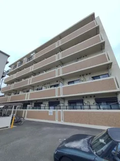 プラウドコートの画像