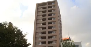 東京都新宿区市谷本村町【マンション】の外観