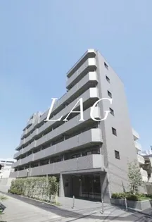 ルーブル高田馬場参番館【3階】の外観