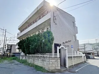 埼玉県入間市大字仏子【マンション】の外観