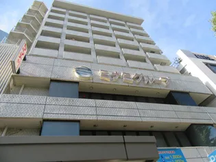 六本木ダイヤハイツ【8階】の外観