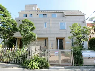 メイプル コート 駒沢【2階】の外観