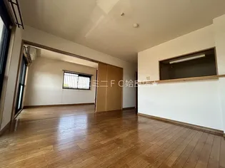 鹿児島県姶良市西餅田【マンション】の外観