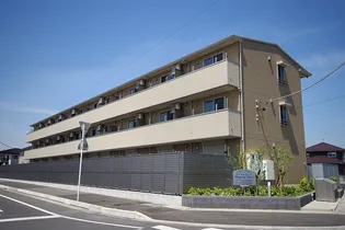 ロイヤルビュー【2階】の外観