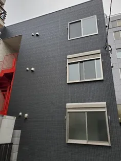 やすらぎのクレセントハウス新宿【1階】の外観