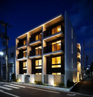 東京都新宿区市谷加賀町2【マンション】の外観