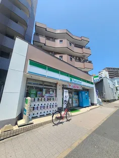 東京都江戸川区中葛西8【マンション】の外観