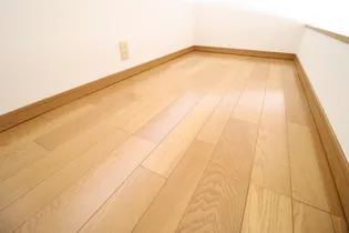 シャトレーイズミ【2階】の内装