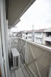 ライフタウン水原E棟【2階】の内装