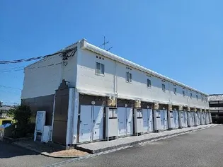 レオパレスクイーンベリー【1階】の外観