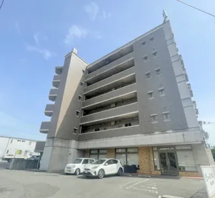 ガーデンヒルズ【3階】の外観