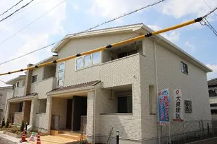 ベルメゾン 弐番館【2階】の外観