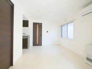 ラグジースペース南郷【2階】の居間