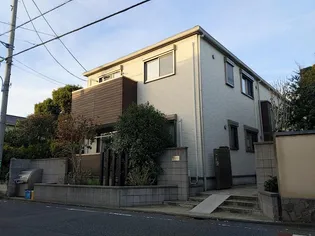 ヴェリテ【2階】の外観