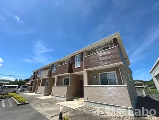 徳島県徳島市大原町余慶【アパート】の外観