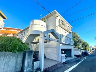 カメリア【2階】の外観