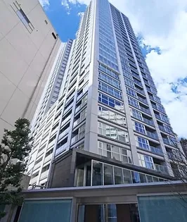 東京都中野区中野3【マンション】の外観