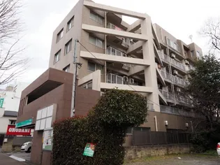 ファミールヨシダの画像