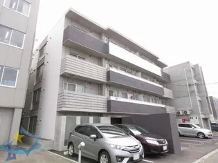 Cherisis南6条【3階】の外観