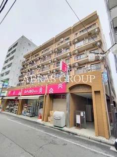 ファミーユビルの画像