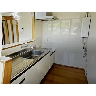 エレガンス【4階】のキッチン