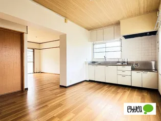 フロンティア西山台【3階】の外観