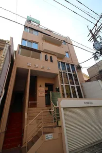 西津ビル【8階】の外観