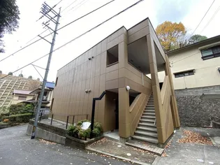 ヴィラ三谷【2階】の外観