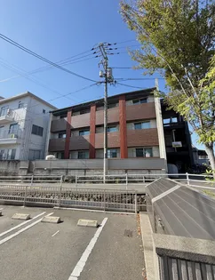 広島県福山市港町2【アパート】の外観