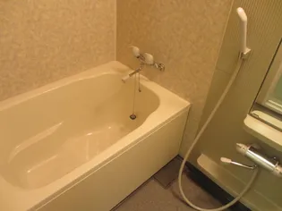 ラ・ペジブル金沢【5階】の風呂