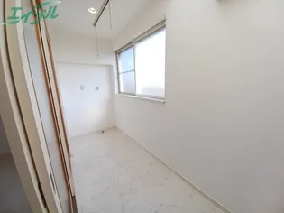 バスティード海山道【1階】の内装