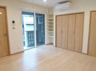 ラハイム新蒲田【1階】の居間