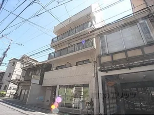 ドルフィン5【2階】の外観