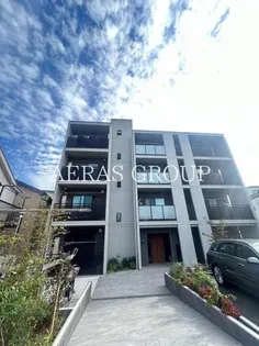 PIERRE LUMIE‘REの画像