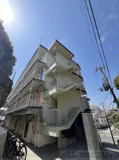 イーズIII【4階】の外観