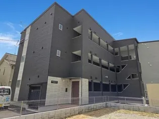 広島県呉市広中新開1【アパート】の外観