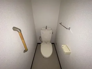 パークサイド上杉公園【1階】の内装